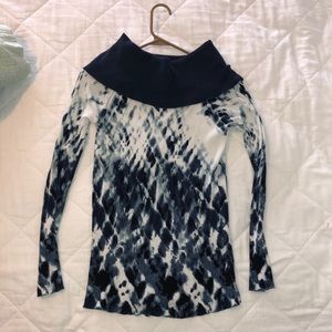 XS Sweater